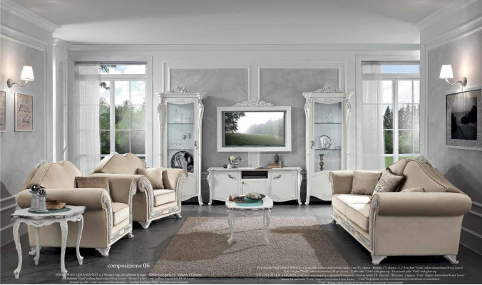 Poltrona di lusso classica singola in legno beige per il soggiorno, mobili italiani.
