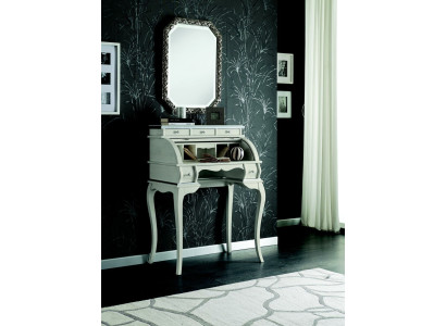 Mobili di lusso antichi in stile barocco con scrivania da trucco, consolle, tavolo, comò e credenza nuovi.