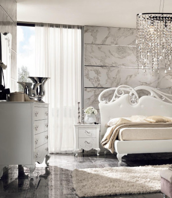 Letto matrimoniale di lusso con cornice letto moderna di lusso in stile italiano nuovo.