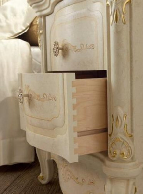 Comodino 2x Comodini in Legno Tavolo Consolle Notte Stile Classico Console Nuovo