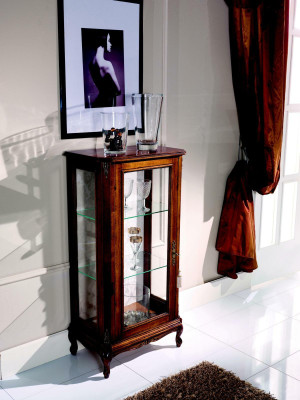 Mobili di design Vetrina italiana marrone in legno Armadi di lusso Credenza classica