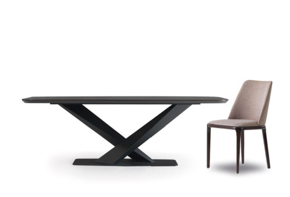 Tavolo da pranzo, 4 sedie, credenza, specchio, set di design da 7 pezzi