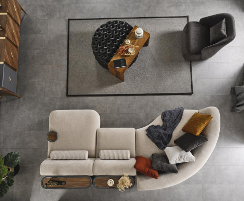 Set divano angolare a L, poltrona 1, tavolino, sgabello, salotto.