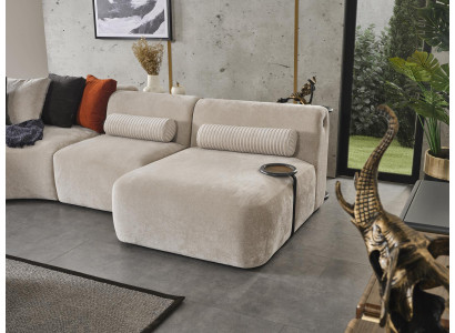 Set divano angolare a L, poltrona 1, tavolino, sgabello, salotto.