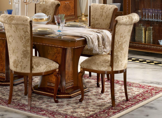 Set da pranzo con 6 sedie in stile antico, tavolo da pranzo 7 pezzi. Nuovo.