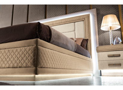 Mobili da camera da letto Letto Massiccio Beige Mobili Italiani Legno Letto Matrimoniale