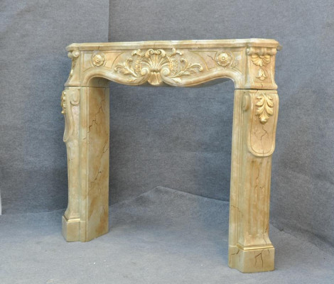 Rivestimento camino cornice in stile marmo decorazione barocco Caminetti classici Stufa