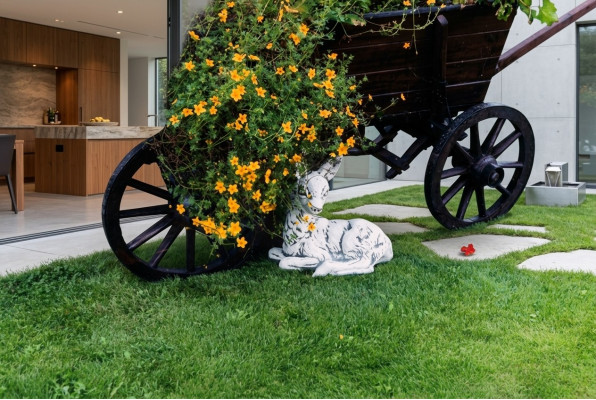 Decorazione da giardino Statua Scultura Bambi Figure Sculture Designer