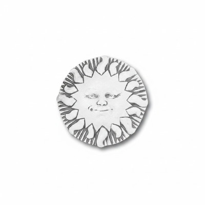 Pannello di pietra a rilievo con immagine del sole, immagini a rilievo per la decorazione del giardino.