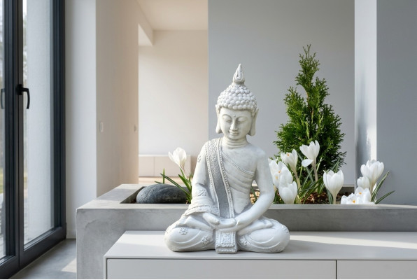 Decorativa figura scultura Buddha in stile pietra. Grande scultura per il giardino