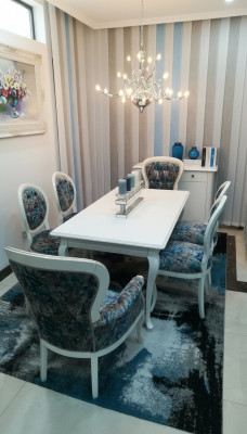 Tavolo da pranzo design sedie con schienale, set di tavolo + 4 sedie per la sala da pranzo.