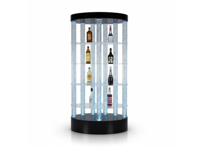 Bancone d'accoglienza del bar design con parete d'acqua, colonna d'acqua, scaffali.