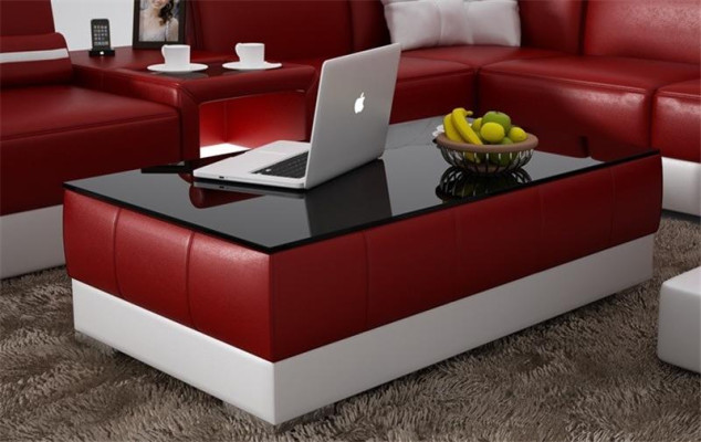 Tavolino design in pelle per salotto con piano in vetro da caffè decorativo.