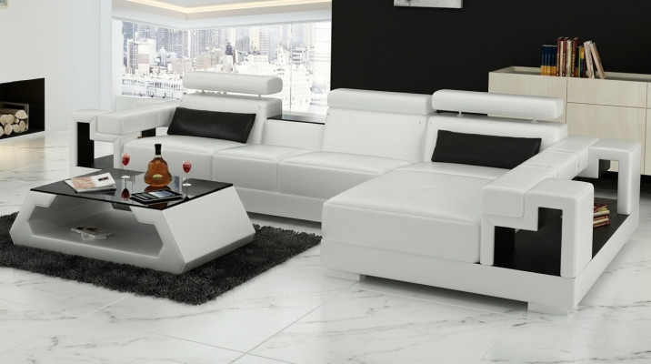 Divano ad angolo a forma di L in pelle per il soggiorno soundeperunacdal design.