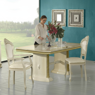 Tavolo da pranzo in stile, tavolo in legno massello, tavoli di design classico, mobili italiani.