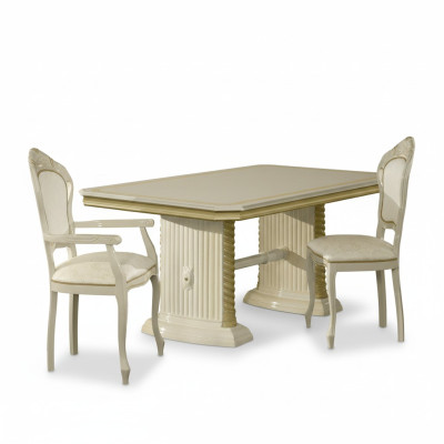Tavolo da pranzo in stile, tavolo in legno massello, tavoli di design classico, mobili italiani.