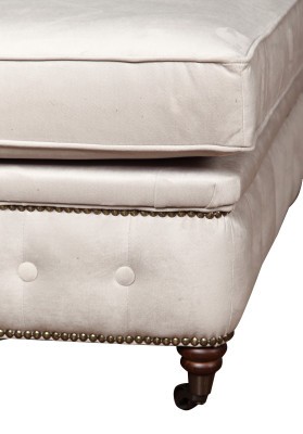 Divano Chesterfield a 2 posti in tessuto tessile, design elegante.