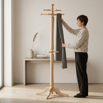 Appendino per abiti in legno 186 cm in stile moderno.