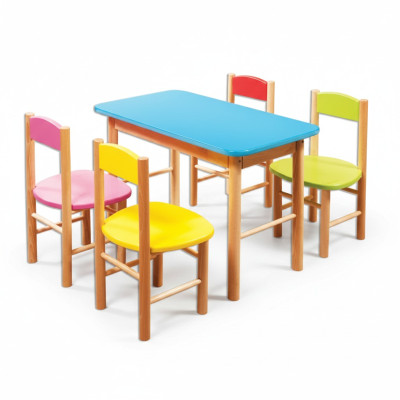 Set di sedie per bambini in legno massiccio 5 pezzi. Gruppo di sedute e tavolo.
