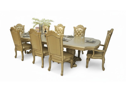 Completo ambiente sala da pranzo beige, tavolo da pranzo con sedie di design.