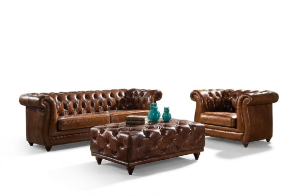 Sofà Chesterfield vintage in pelle condivano imbottito 3+1 posti set da 2 pezzi.