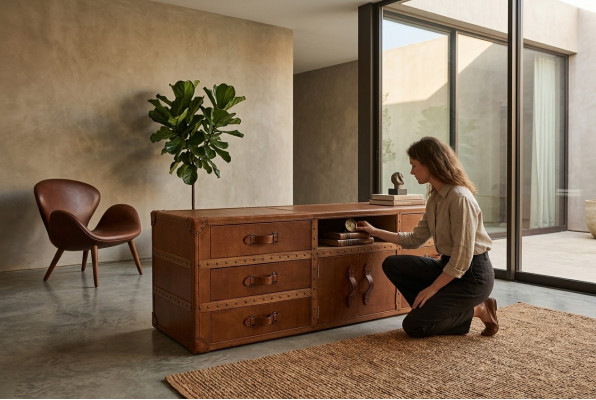 Comò d'epoca Sideboard in pelle TV Lowboard Baule Stile Old Look Tavolino Koffer Tisch