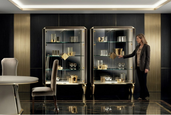 Designer mobili in legno di design italiani di stile moderno per il soggiorno