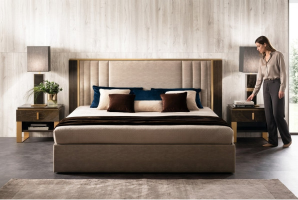Letto 2x comodini Design camera da letto 3 pezzi. Set di letti di lusso classici Mobili