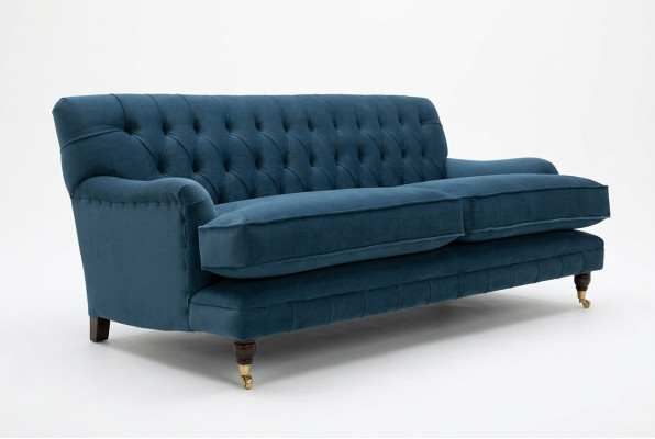 Blu moderno Chesterfield divano a tre posti di lusso.
