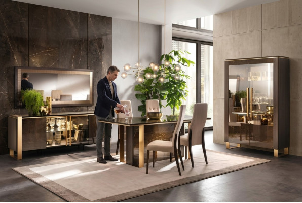 Tavolo da pranzo Gruppo di tavoli Sala da pranzo Legno Set da soggiorno Design Sedie