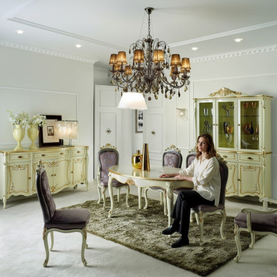 Tavolo da pranzo 5 sedie Vetrina Comò Set completo sala da pranzo 8 pezzi Mobili Nuovi