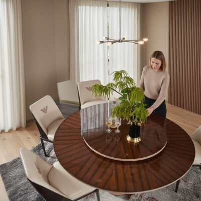 Tavolo da pranzo marrone Tavoli rotondi Design Mobili di lusso Tavolo da pranzo Cucina
