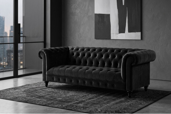 Divano in velluto nero Poltrona di lusso Chesterfield con bottoni a tre posti.