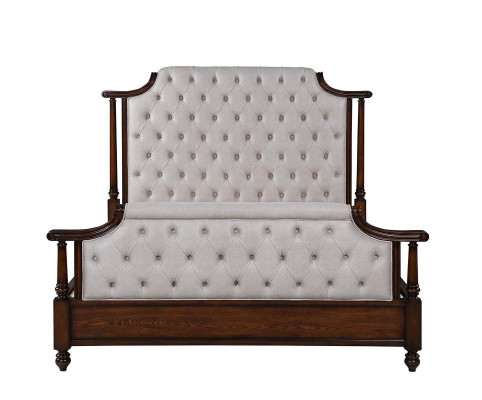 Letto Imbottito Design Di Lusso, Letti Matrimoniali Doppie In Stile Hotel, Camera Da Letto In Pelle Stile Chesterfield.