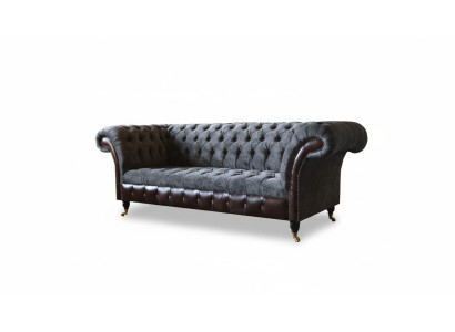 Chesterfield divano 3 posti in tessuto per il soggiorno.