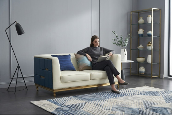 Divano design moderno in similpelle grigia con rivestimento imbottito a due posti