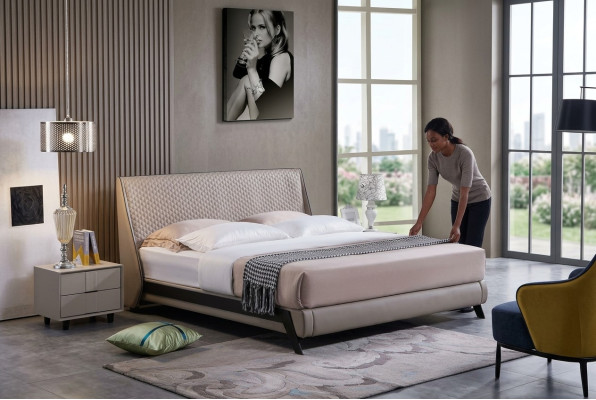 Set completo per la camera da letto Letto 2 comodini 3 pezzi. Set di lusso da designer