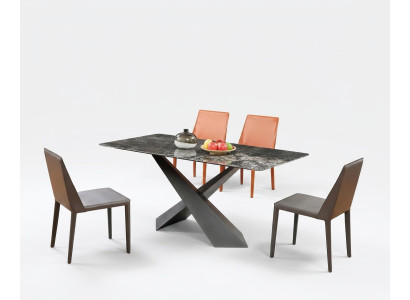 Tavolo di lusso con tavole a colonne, set da 5 pezzi per sala da pranzo con sedia a braccioli.