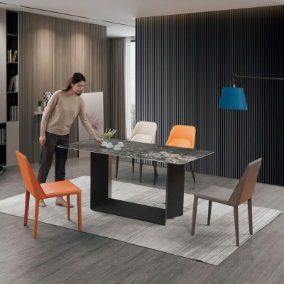 Tavolo da pranzo in set di sala da pranzo Tavolo e sedie in pelle e acciaio inox 5 pezzi