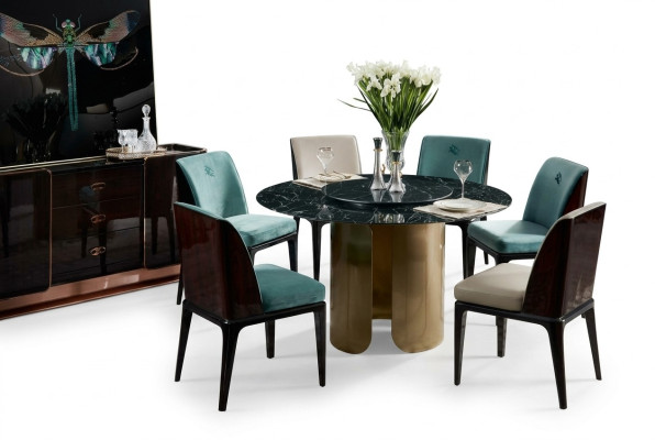 Set di sedie per sala da pranzo in azzurro chiaro, 4 sedie con schienale alto, design moderno, mobili di lusso.