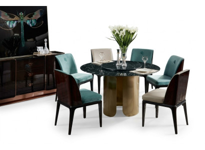 Set di sedie per sala da pranzo in azzurro chiaro, 4 sedie con schienale alto, design moderno, mobili di lusso.