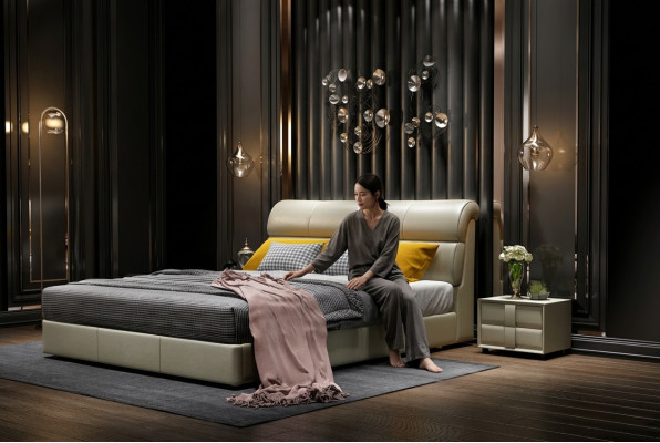 Letto di lusso in camera da letto in pelle, letto matrimoniale imbottito in legno design 180x200cm nuovo.