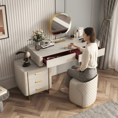 Toeletta, specchio da parete, parrucchiere, cassettiera, consolle, camera da letto