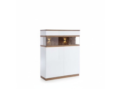 Vetrina di vetro di lusso in legno, armadio da designer, vetrine, scaffali, armadi, mobili.