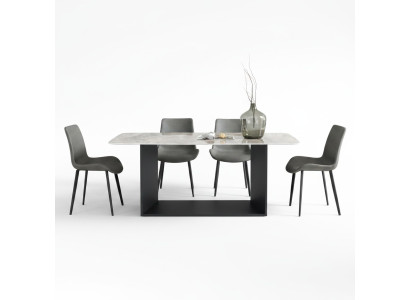 Tavolo da pranzo moderno in acciaio inossidabile per sala da pranzo, soggiorno, cucina. Tavoli di design in metallo.