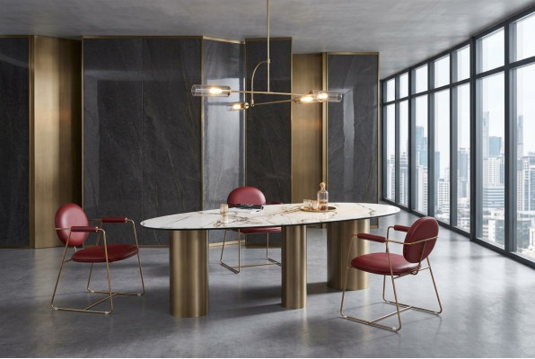 Sala da pranzo Mobili in acciaio inossidabile Tavolo ovale Tavoli di design Mobili di lusso Nuovo circuito