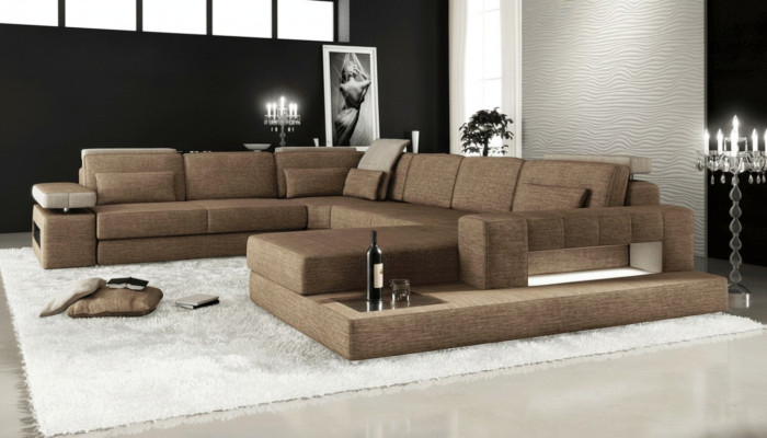 Divano ad angolo imbottito con chaise longue a forma di U NuovoHBoxLayout.