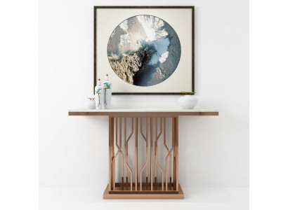 Tavolo console di lusso moderno in legno dorato.