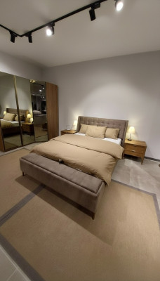 Camera da letto Letto di lusso Design matrimoniale elegante Moderno Letto nuovo Hotel