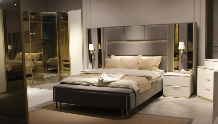 Set da camera da letto di lusso Letto + 2 comodini + panca Mobili di design 4 pezzi Nuovo